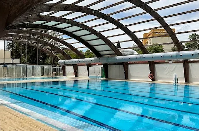 Sports Center Rochelambert - Gimnasio en Cerro-Amate, Sevilla